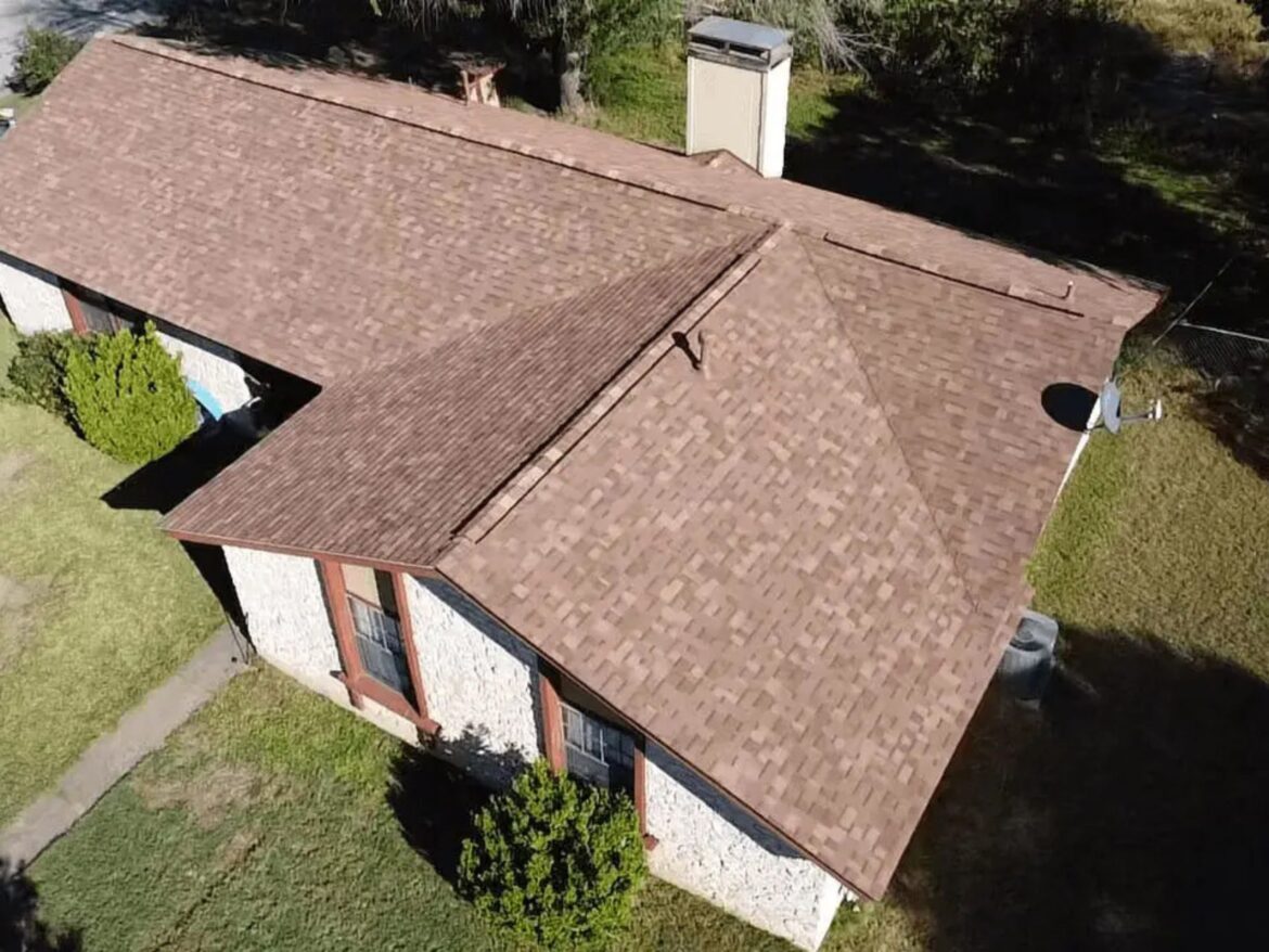 Top Reasons to Consider Asphalt Roof Replacement in Round Rock